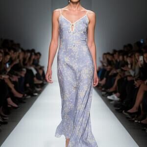 NWT Rumored Daytona Maxi Dress in baby's breath floral blue white L